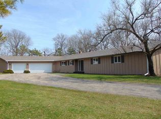 11847 Vireo Vale, Roscoe, IL 61073