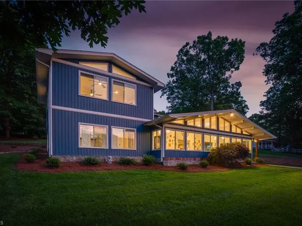 920 Panther Point Rd, Richfield, NC 28137