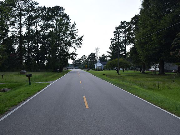5th image of 780 Johnson Nursery Rd