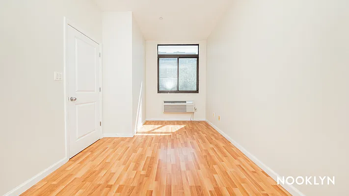Rented by Nooklyn NYC LLC | media 8