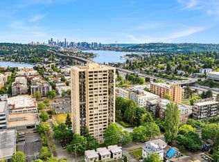 4540 8th Ave NE APT 405, Seattle, WA 98105