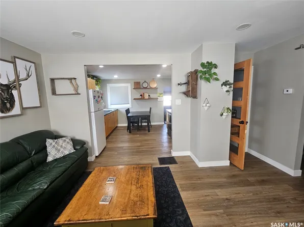 20 15th Avenue SE, Swift Current, SK S9H 3S6