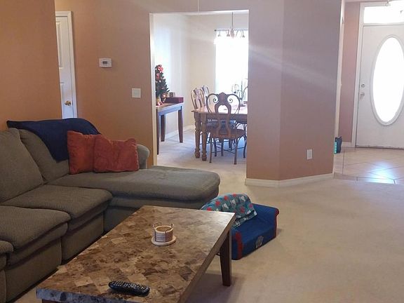 4th image of 2864 Winners Circle Dr