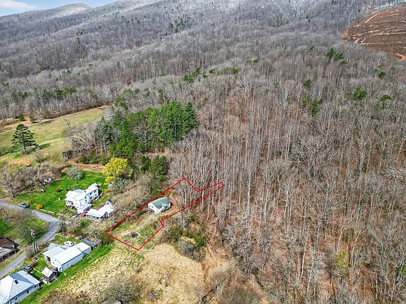 15th image of this home