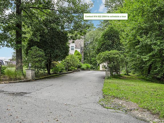 3rd image of 52 South Rd