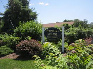 21 Founders Vlg, Clinton, CT 06413