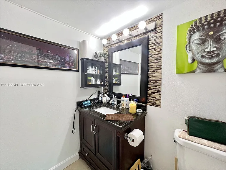 7601 E Treasure Dr #1817 — Photo 17