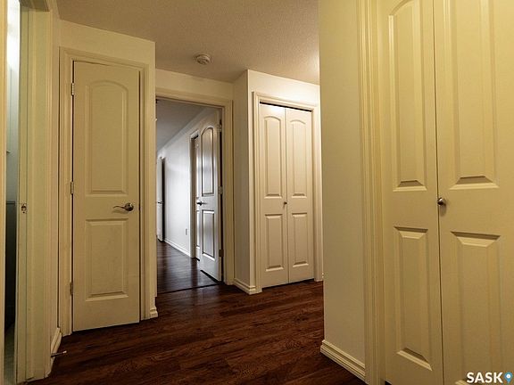 5th image of 2150 HESELTINE Road #211