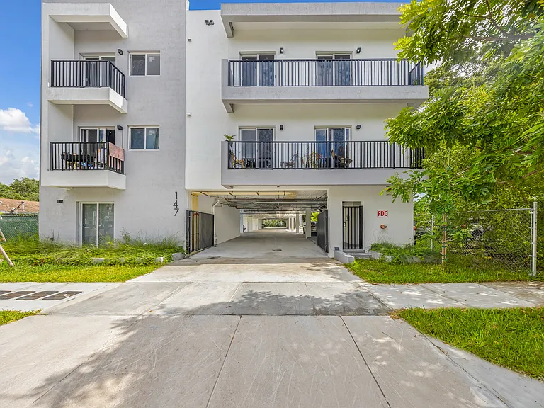 147 NE 59th Street — Photo 36