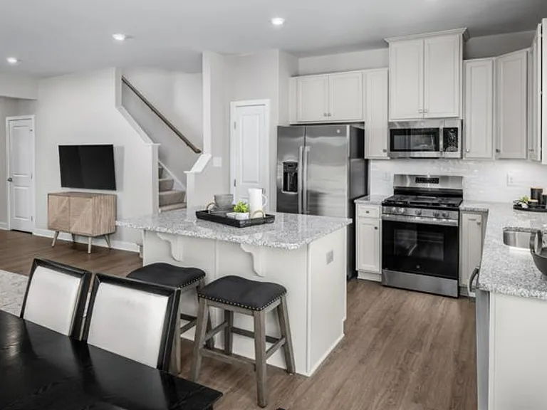10648 Pink Lilly Ave — Photo 1