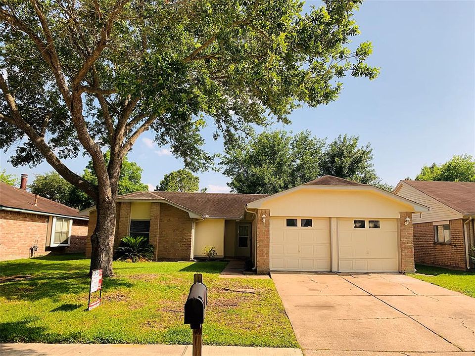 1st image of 1719 Meadow Green Dr