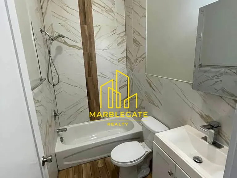 61 16th Ave #22 — Photo 5