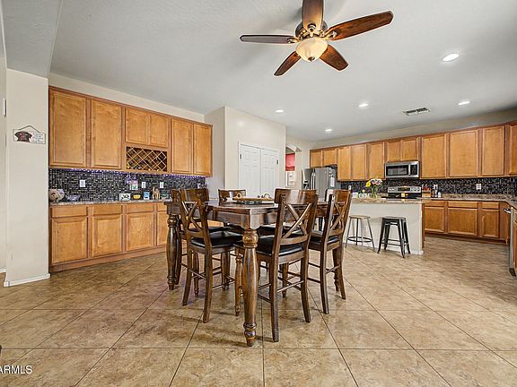 3rd image of 15708 W SHANGRI LA Road
