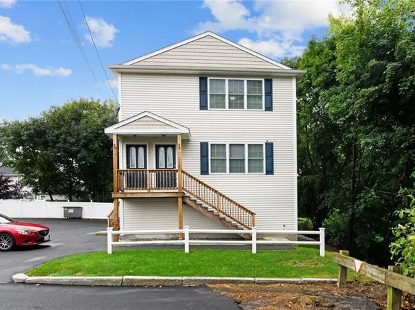 38 Victor Emanuel Ave, Providence, RI 02904
