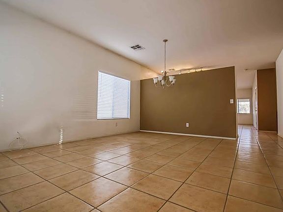 3rd image of 4202 Carrie Hills Ave