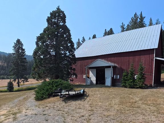 3rd image of 4175 W Cougar Gulch Rd