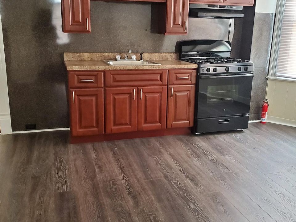 1st image of 5026 N Marvine St #1