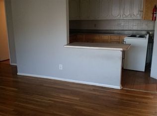 723 26th St, Union City, NJ 07087