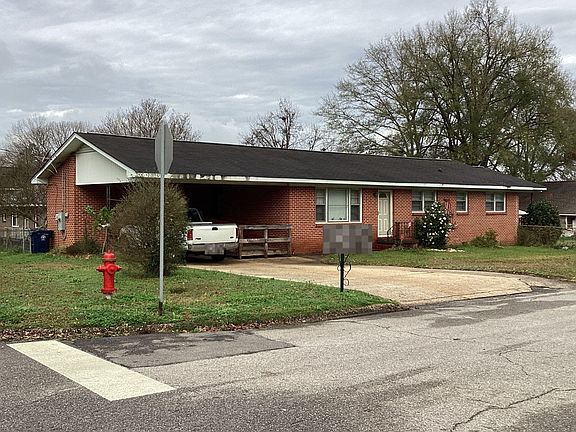 2nd image of 2700 17th Ave
