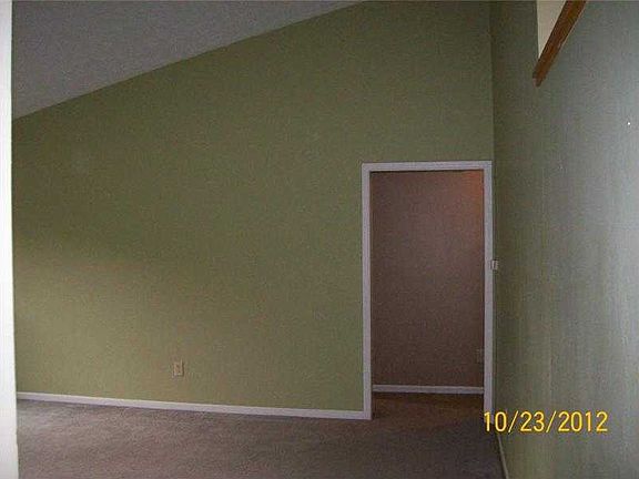4th image of 5232 Pine Hill Dr