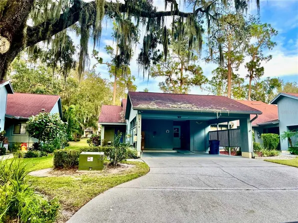 6718 Trail Ridge Dr, Lakeland, FL 33813