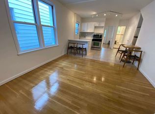 24-16 42nd St #1, Astoria, NY 11103