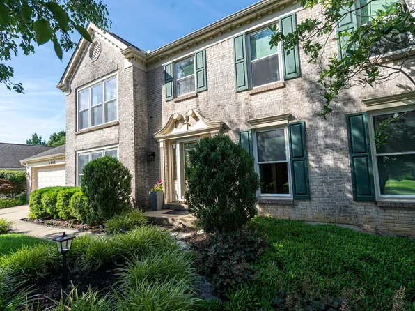 8442 Woodcreek Dr, Florence, KY 41042
