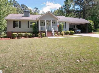 104 Hummingbird Ln, Laurens, SC 29360