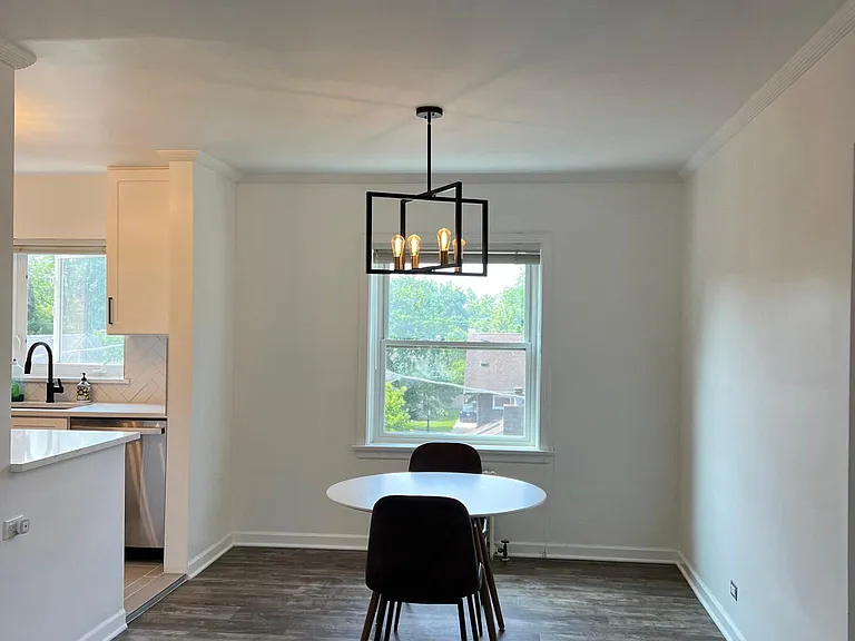 1410 Central St #3W — Photo 4