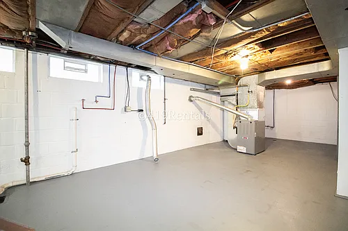 2424 Lambert Dr — Photo 20
