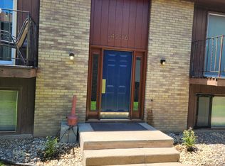 4236 Huntington Ave APT 1, Lincoln, NE 68504