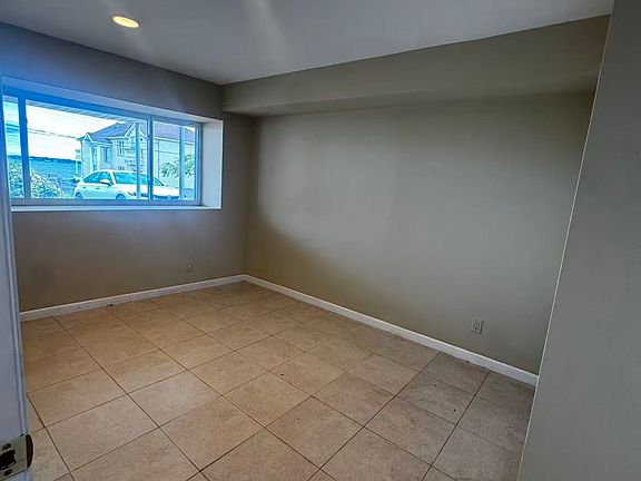 5th image of 258A Longstreet Ave #1