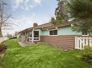 1202 S 116th St, Seattle, WA 98168