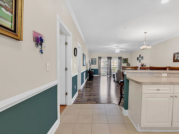4th image of 4817 Magnolia Lake Dr. #303