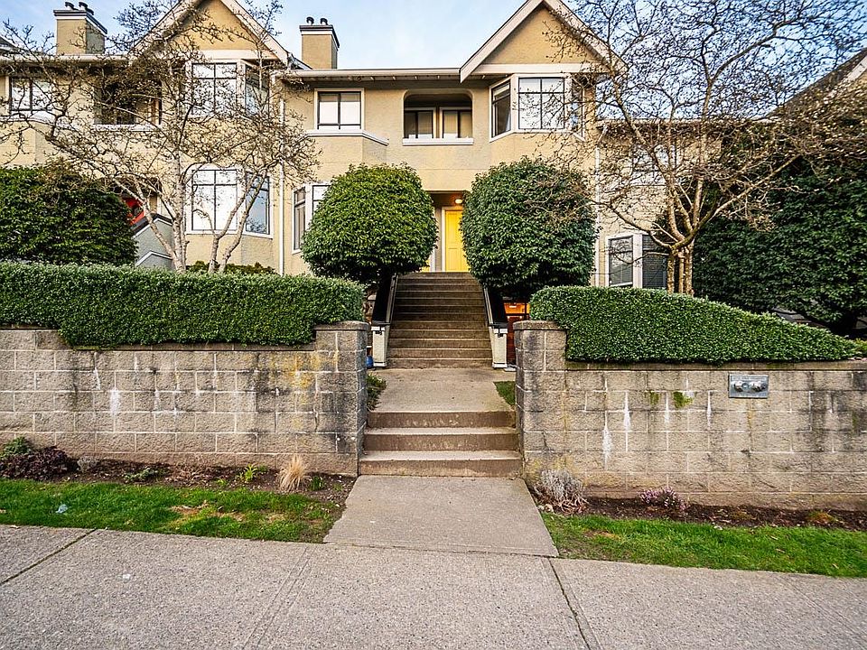 1st image of 221 Ash St #7