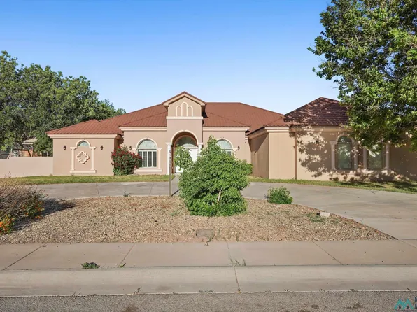 1530 La Vina Cir, Carlsbad, NM 88220