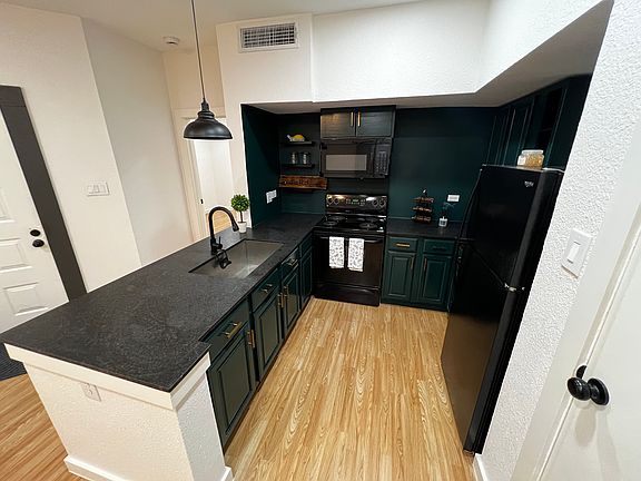 2nd image of 10855 Meadowglen Ln APT 1104