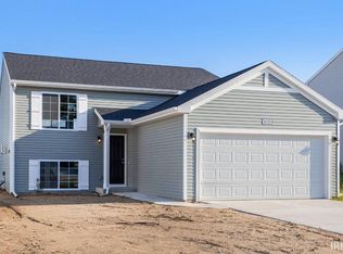 30375 Jaxon Dr, Elkhart, IN 46517