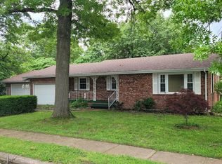 415 N Locust Street, Marshfield, MO 65706