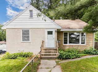 595 California Ave E, Saint Paul, MN 55130