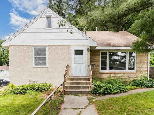 595 California Ave E, Saint Paul, MN 55130
