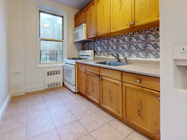 86-11 34th Avenue image 1 of 8