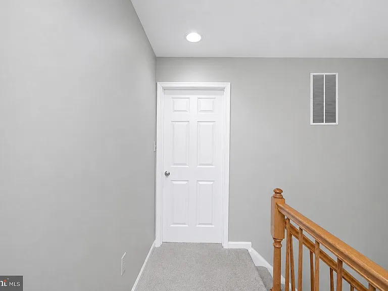 3940 Kathryn Jean Ct — Photo 21