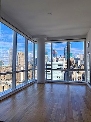 5th image of 885 6th Ave #31G
