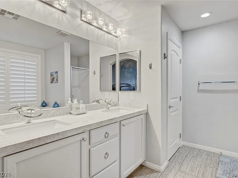 48 Jasmine Point St — Photo 43
