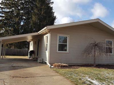448 2nd Dr NE, New Philadelphia, OH, 44663