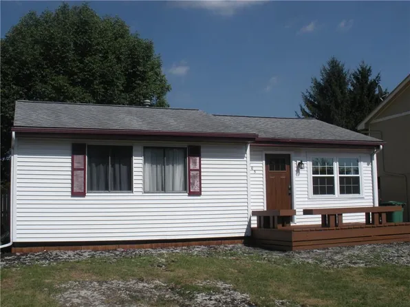 905 9th Ave NW, Altoona, IA 50009