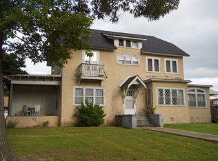 738 Roanoke Ave, Roanoke Rapids, NC 27870