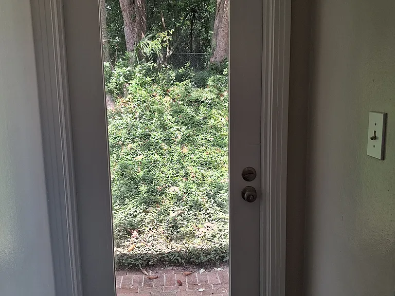 614 N Gadsden St — Photo 12