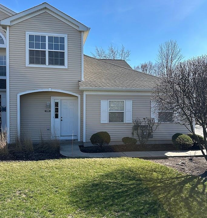 1st image of 1405 Hidden Grove Cir #1405